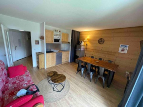 App 4-6 pers avec 1 place garage 100m pistes plein centre